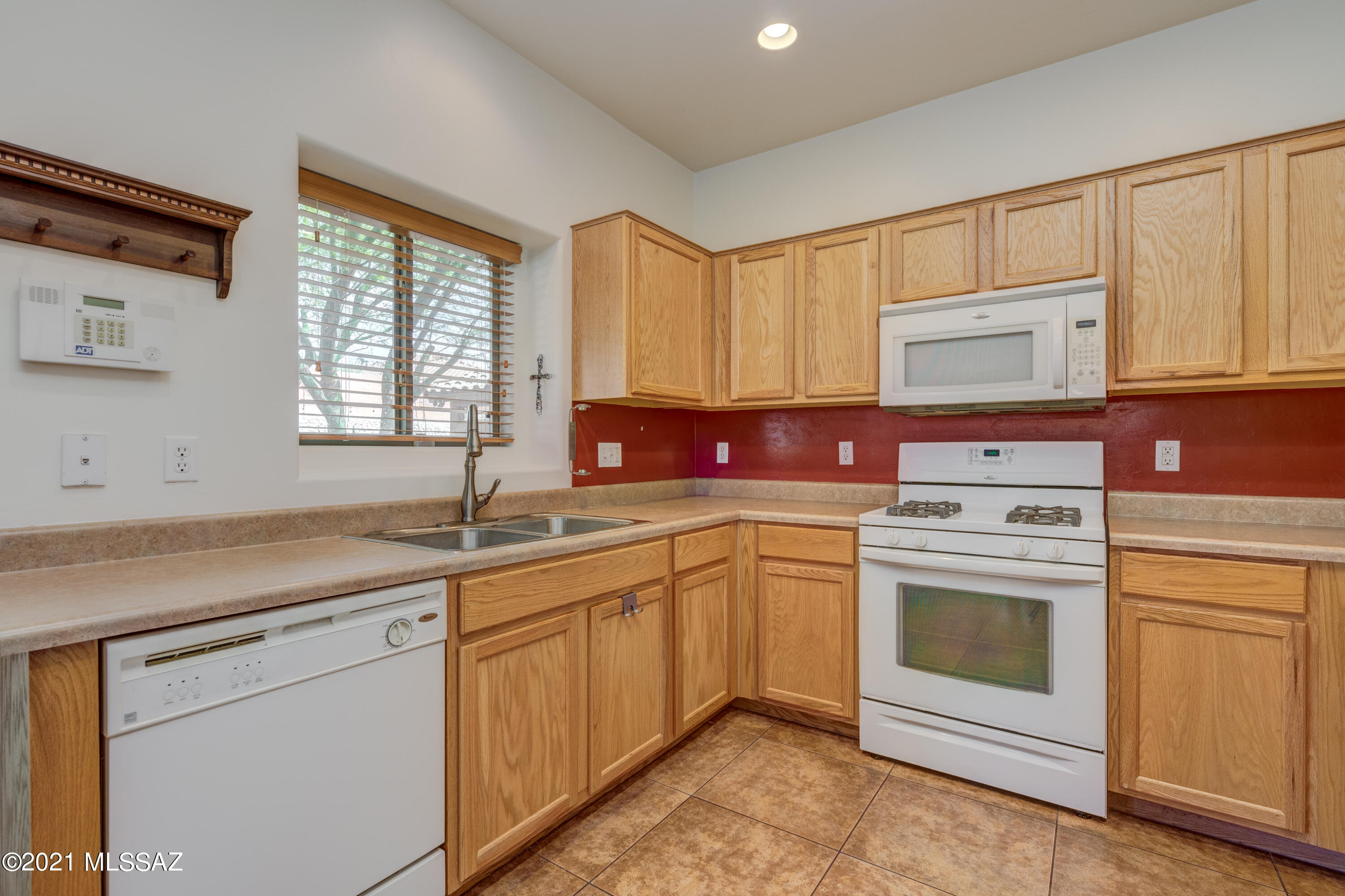 39131 Rodeo Buckle Drive Tucson, AZ 85739 - Photo 15 of 49