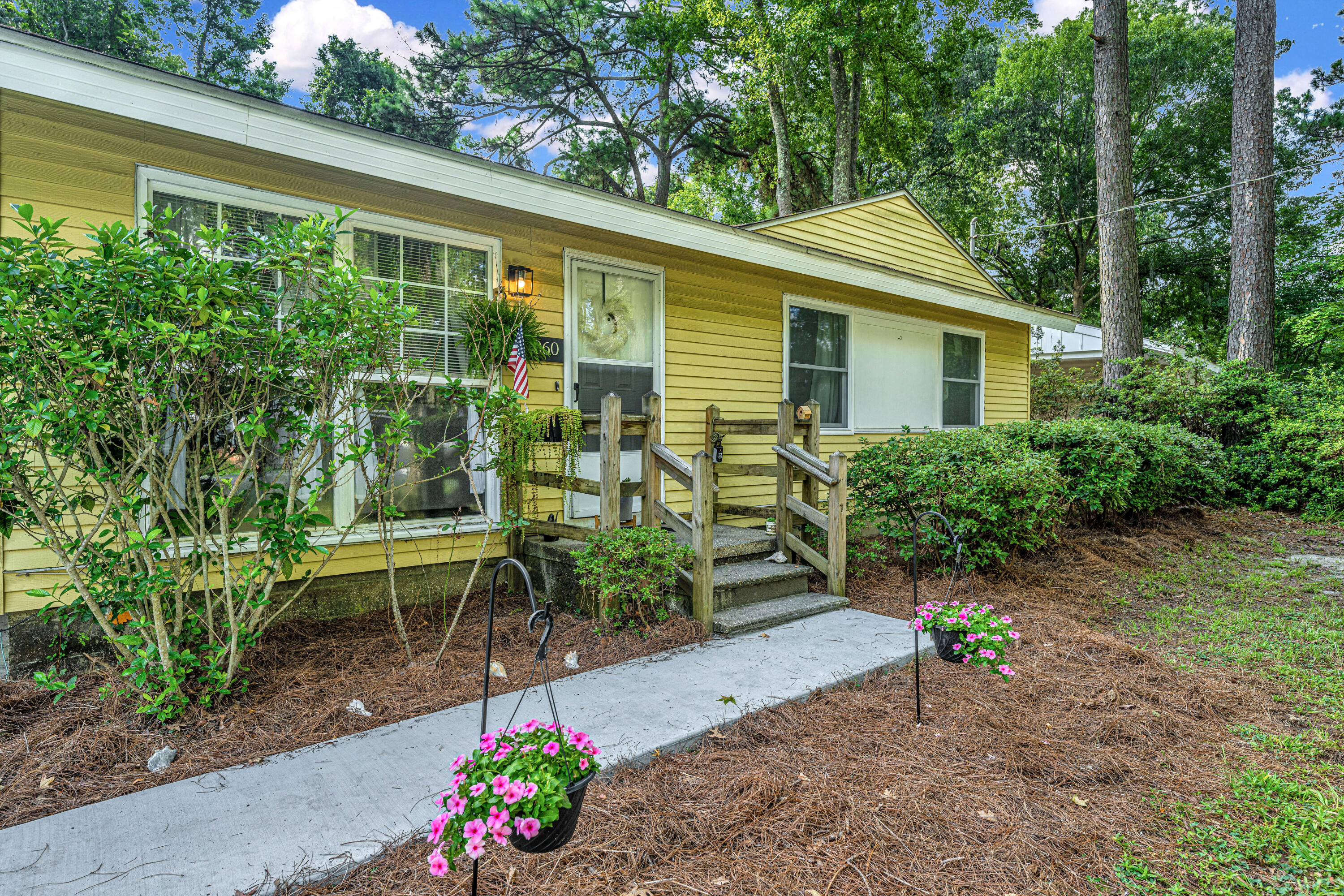 860 Savage Road Charleston, SC 29414 - Photo 4 of 36 860SavageRd05