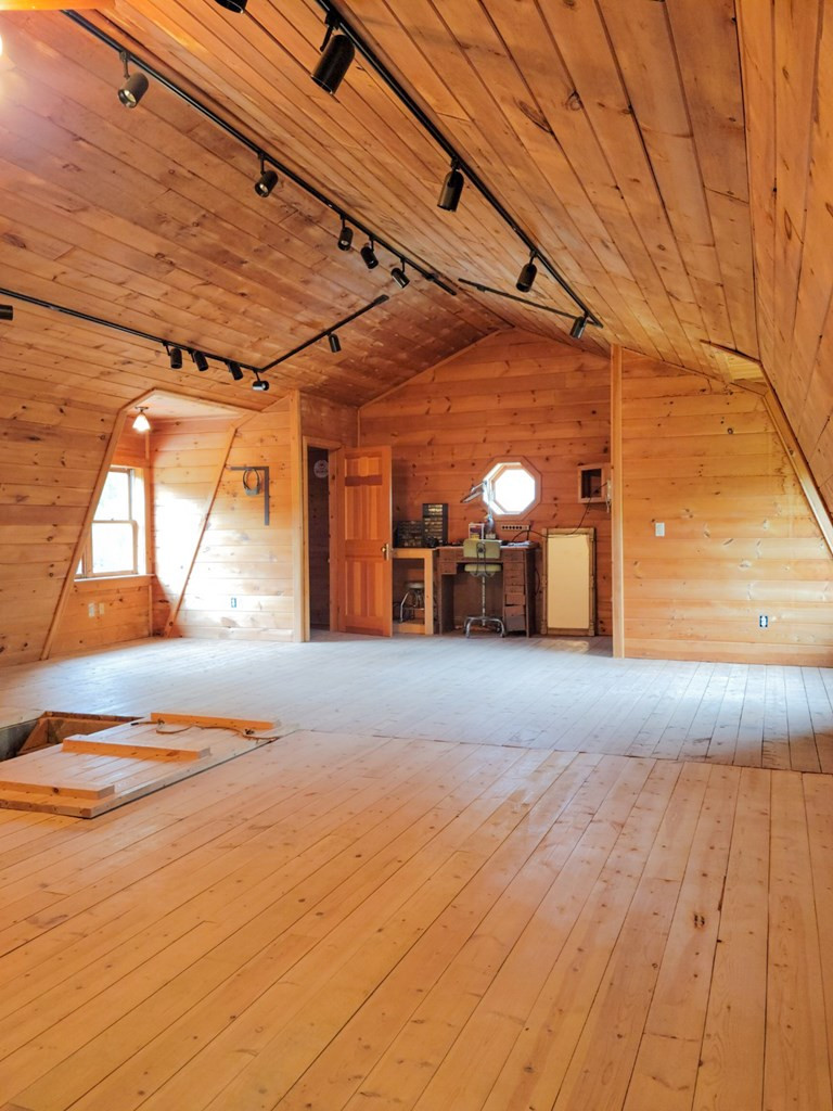 172 Brown Road Malone, NY 12953 - Photo 27 of 40 Gallery Image 27