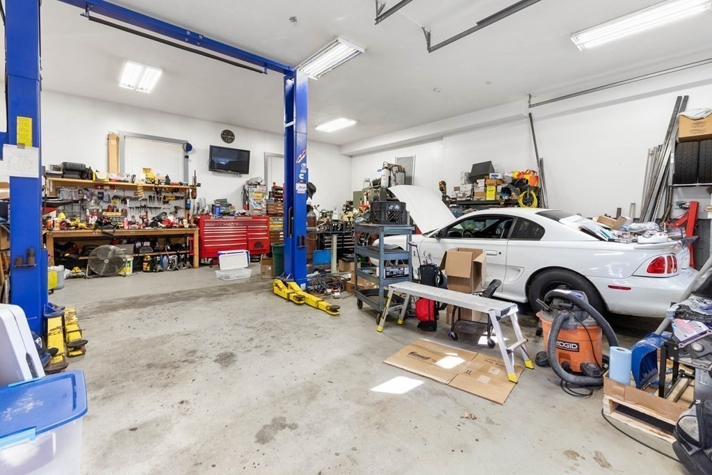 48 Harrison Road Tewksbury, MA 01876 - Photo 41 of 42 Gallery Image 41