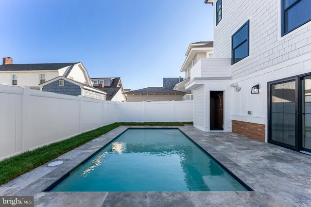 $3,499,900 | 14 Gardens Road, Ocean City, NJ 08226