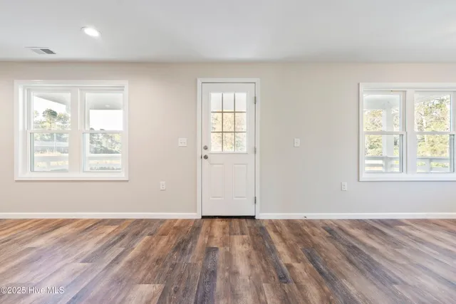 $340,000 | 1070 Midway Road Southeast, Bolivia, NC 28422