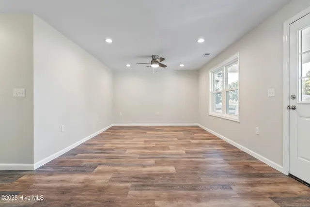 $340,000 | 1070 Midway Road Southeast, Bolivia, NC 28422