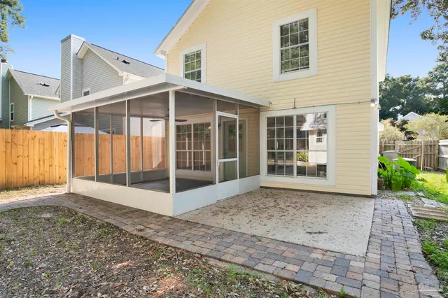 a view of a large white house