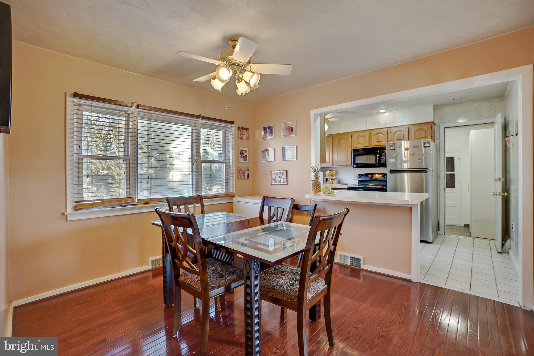 134 North State Road Springfield, PA 19064 - Photo 11 of 30 Dining Room