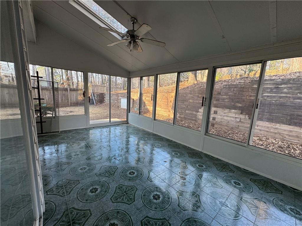 3205 Ivy Station Drive Duluth, GA 30096 - Photo 14 of 38 a view of an entryway