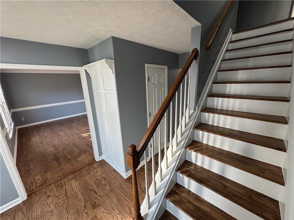 3205 Ivy Station Drive Duluth, GA 30096 - Photo 16 of 38 a view of an entryway