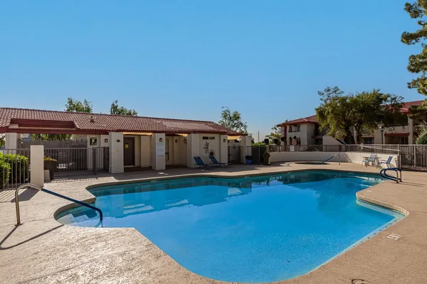 $1,499 | 10610 South 48th Street, Unit 2101, Phoenix, AZ 85044