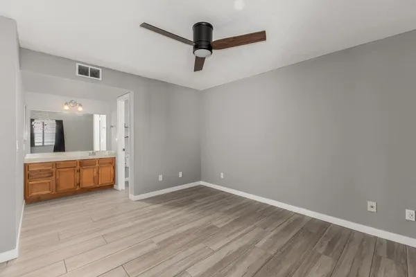 $1,499 | 10610 South 48th Street, Unit 2101, Phoenix, AZ 85044