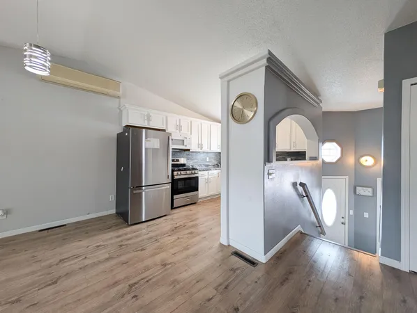 $299,900 | 238 Pinewood Boulevard, West Fargo, ND 58078
