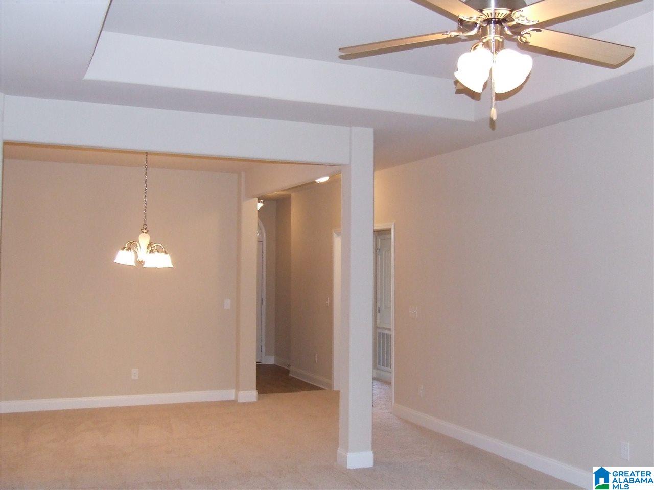 348 Vincent Street Alabaster, AL 35007 - Photo 10 of 34