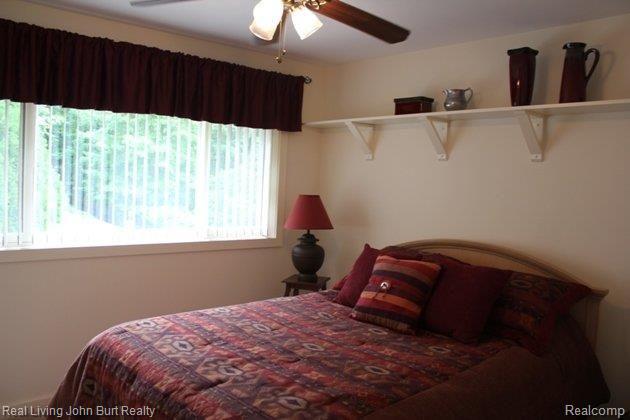 5215 Lake George Road Oxford, MI 48370 - Photo 2 of 25 bedroom2