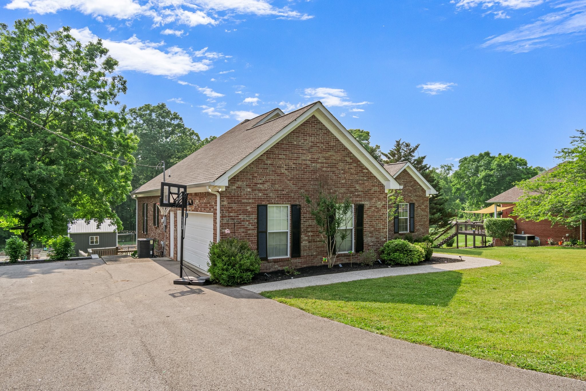 1685 Center Star Road Columbia, TN 38401 - Photo 3 of 68 a view of a house with a yard