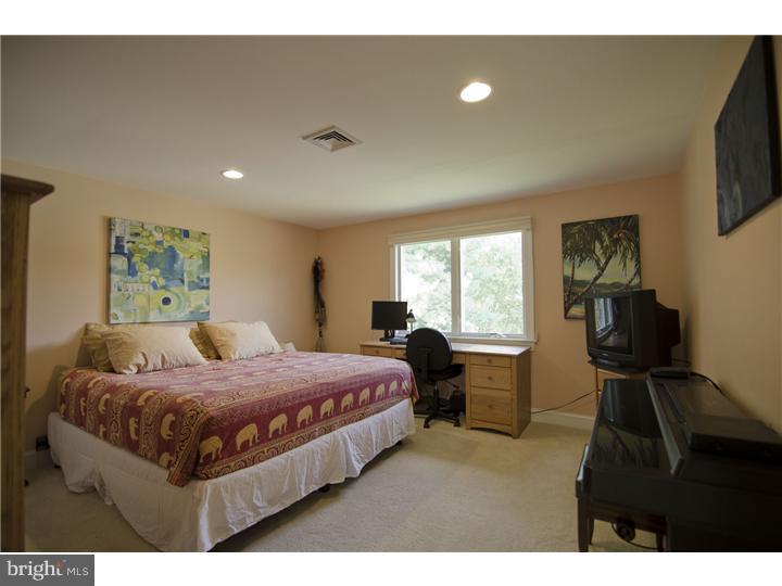 1339 Argyle Road Berwyn, PA 19312 - Photo 11 of 14 Gallery Image 11