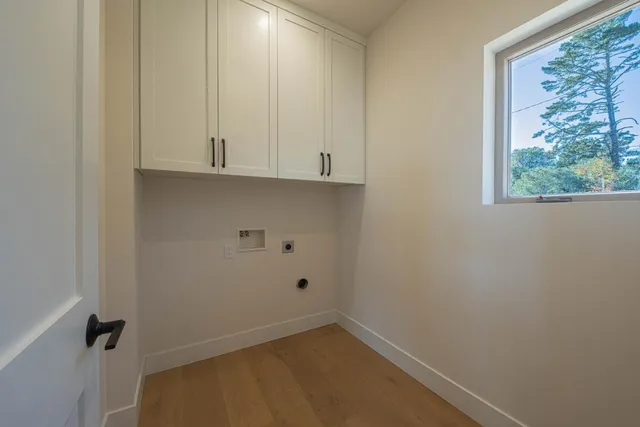 a view of room with window