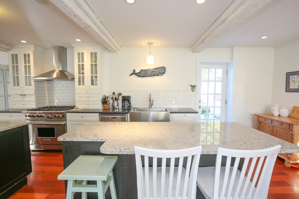 386 Main Street Amesbury, MA 01913 - Photo 11 of 42