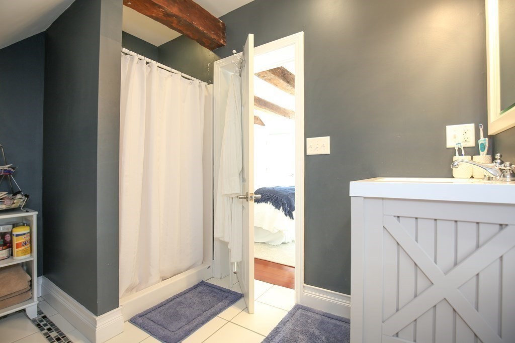 386 Main Street Amesbury, MA 01913 - Photo 30 of 42