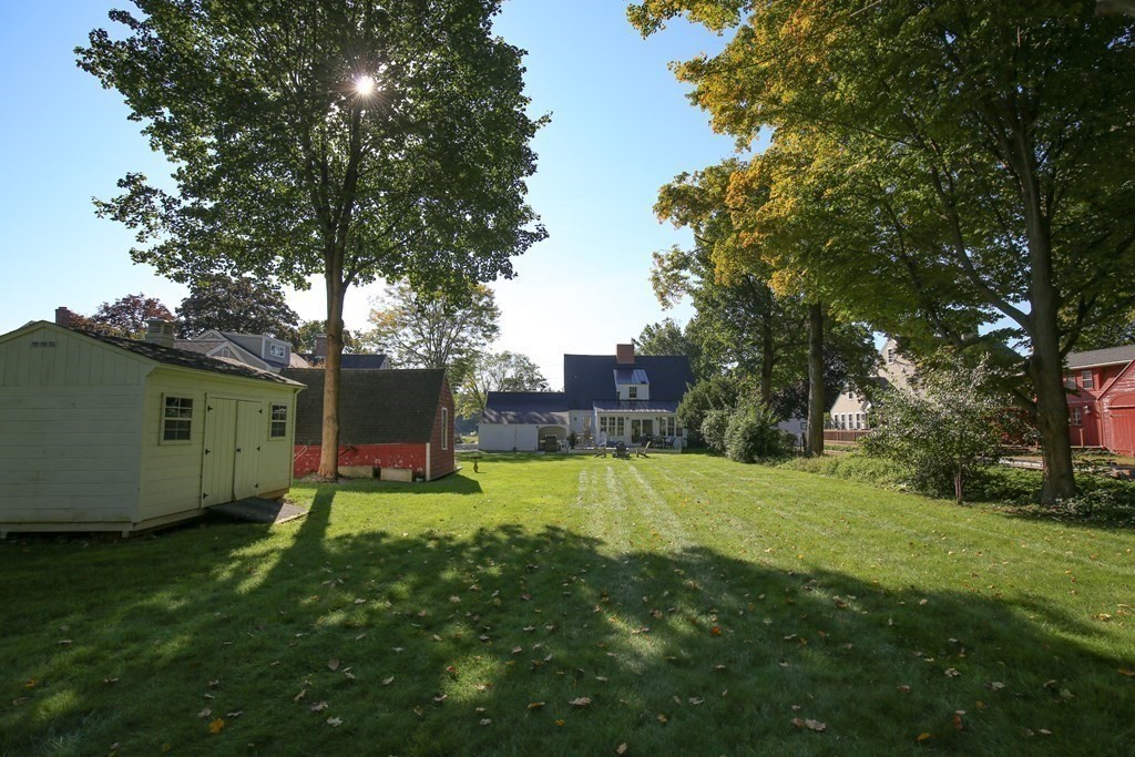 386 Main Street Amesbury, MA 01913 - Photo 35 of 42