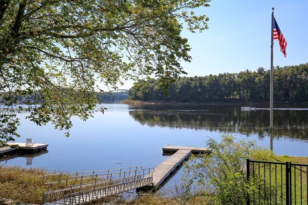 386 Main Street Amesbury, MA 01913 - Photo 37 of 42