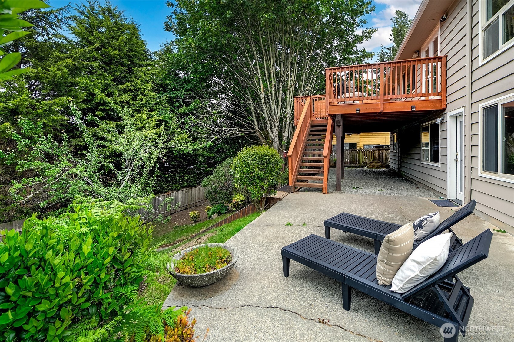 1612 Southwest 166th Street Burien, WA 98166 - Photo 17 of 35