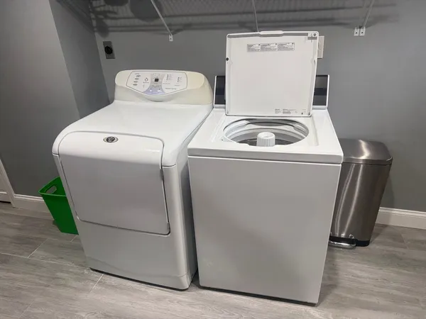 $2,500 | 6 Edgewood Road, Unit 1, Westborough, MA 01581