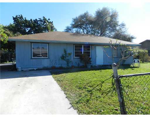 17374 Sapp Place Jupiter, FL 33458 - Photo 1 of 3 Primary Photo