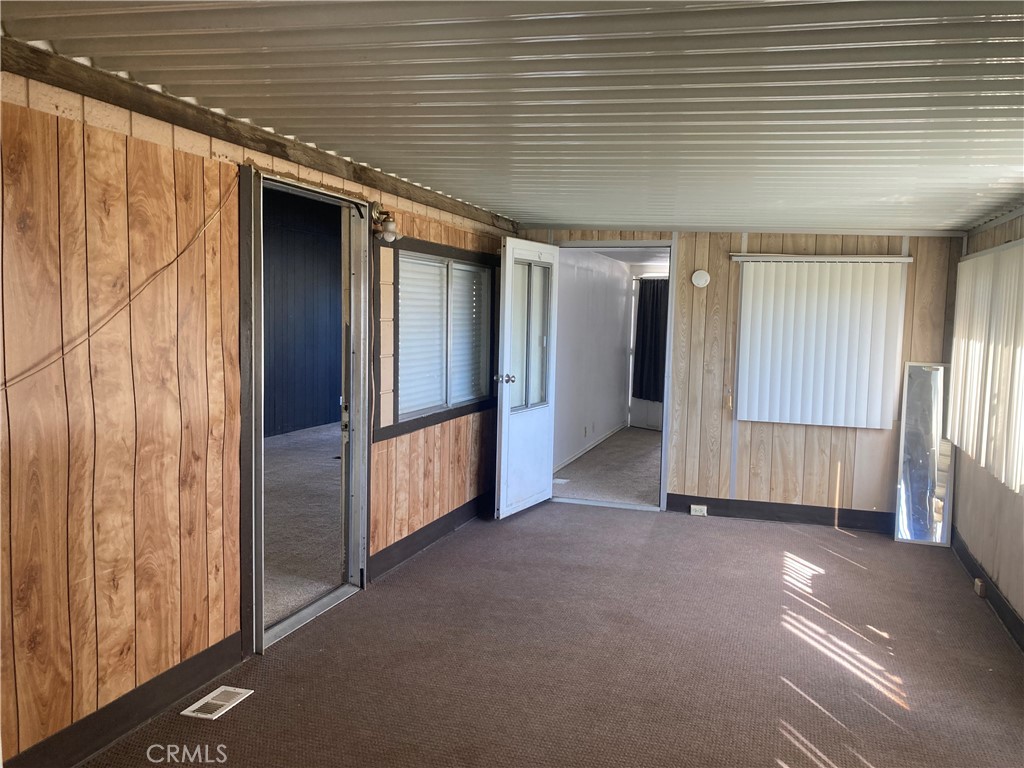 10756 La Mirada Road Phelan, CA 92371 - Photo 5 of 24