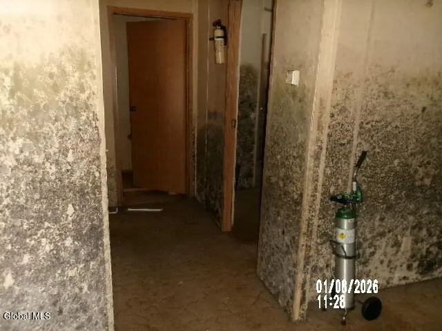 $65,000 | 173 Beech Street, Mayfield, NY 12117