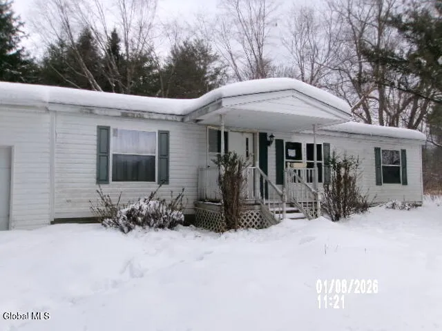 $65,000 | 173 Beech Street, Mayfield, NY 12117