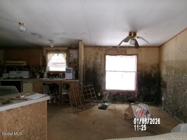 $65,000 | 173 Beech Street, Mayfield, NY 12117