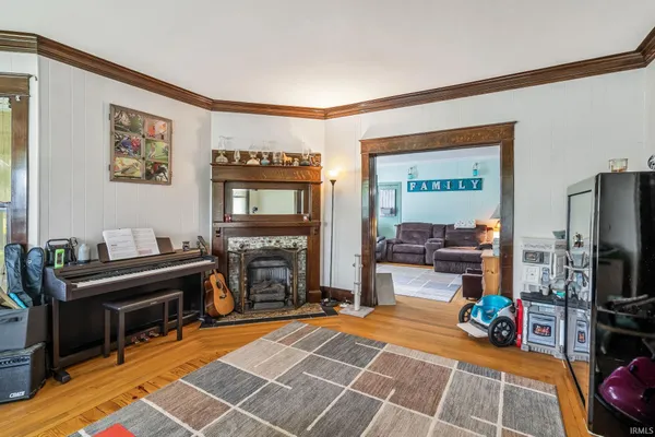 $3,000,000 | 1825 West Winona Avenue, Warsaw, IN 46580