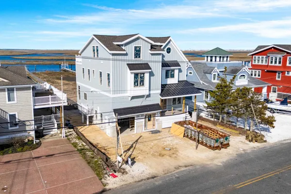$3,495,000 | 432 Old Avalon Boulevard, Avalon Manor, NJ 08202