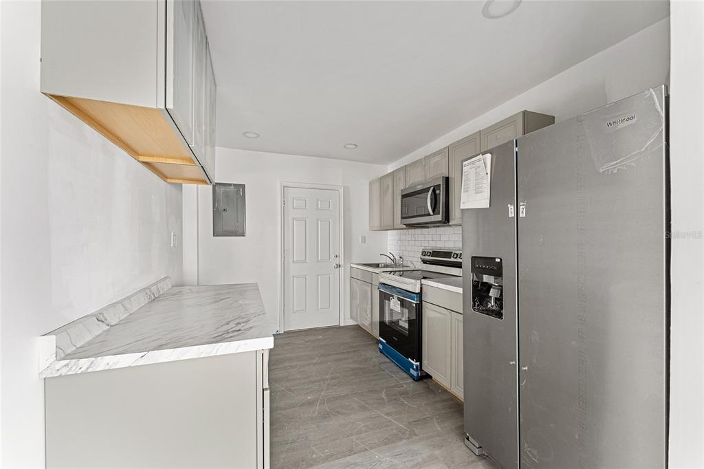 1651 Southwest 3rd Street Ocala, FL 34471 - Photo 7 of 23