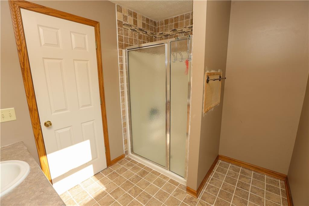 158 Snowdrift Road Eighty Four, PA 15330 - Photo 20 of 49