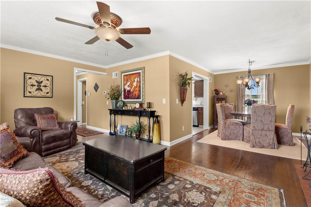 1916 James Downey Road Independence, MO 64057 - Photo 19 of 45