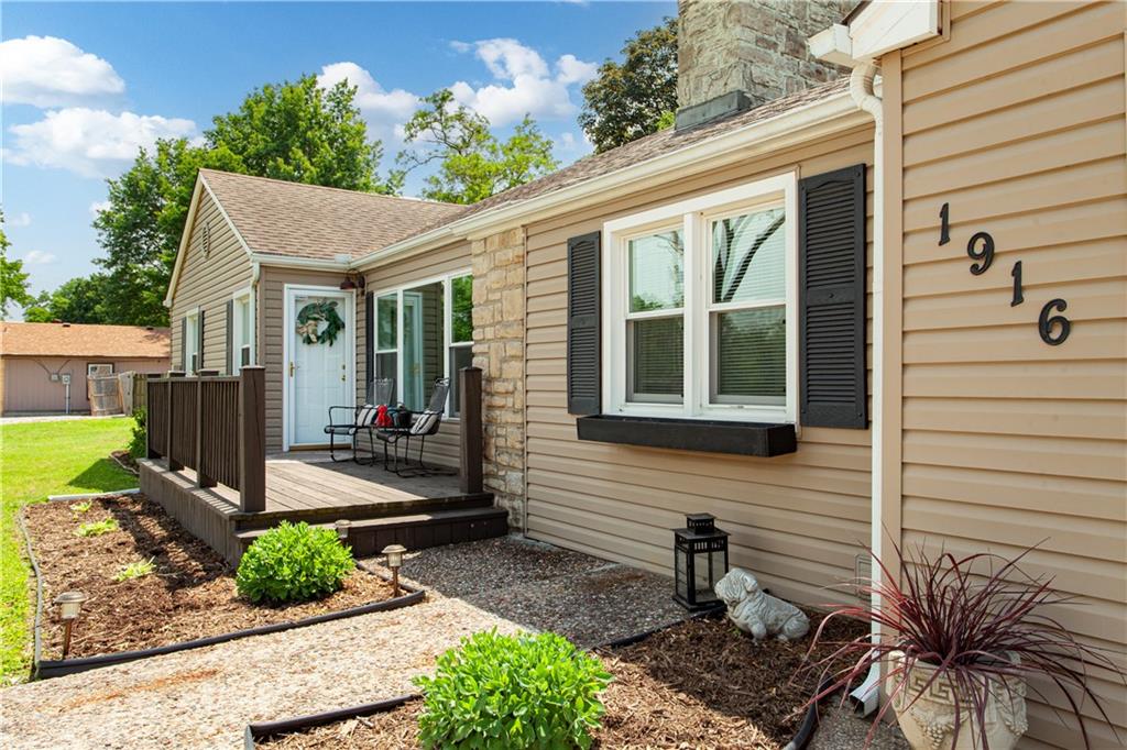 1916 James Downey Road Independence, MO 64057 - Photo 8 of 45