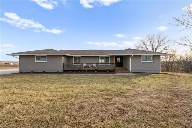$885,000 | 37755 West 159th Street, Edgerton, KS 66021