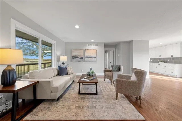 $885,000 | 37755 West 159th Street, Edgerton, KS 66021