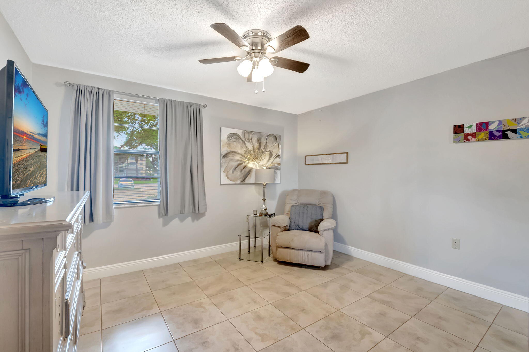 6097 Balboa Circle, Unit 103 Boca Raton, FL 33433 - Photo 17 of 31 Guest Bedroom