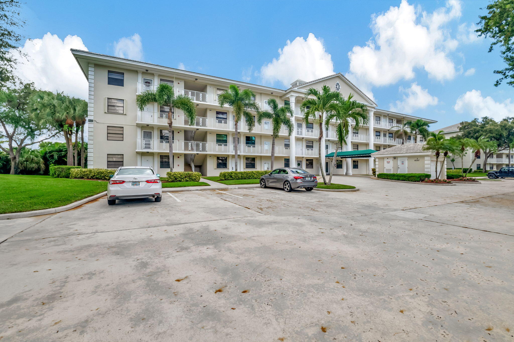 6097 Balboa Circle, Unit 103 Boca Raton, FL 33433 - Photo 26 of 31 6097 Building