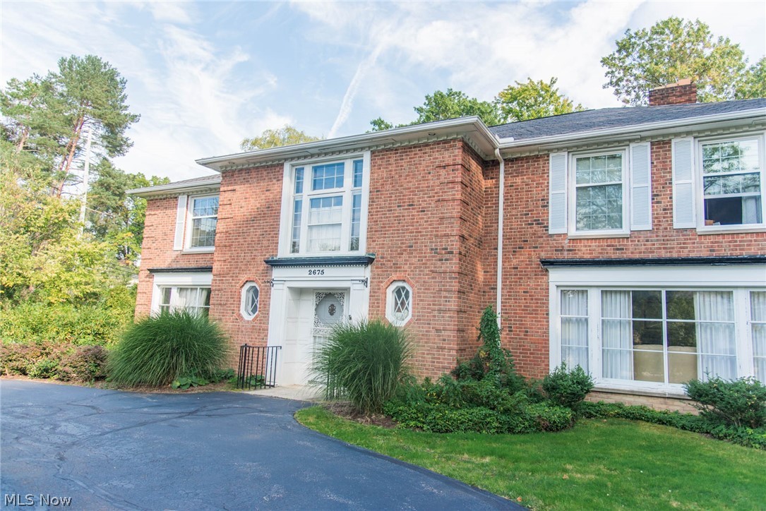 2675 Eaton Road Cleveland, OH 44118 - Photo 1 of 35 Gallery Image 1