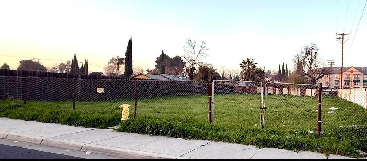 237 Bernell Avenue Turlock, CA 95380 - Photo 3 of 7