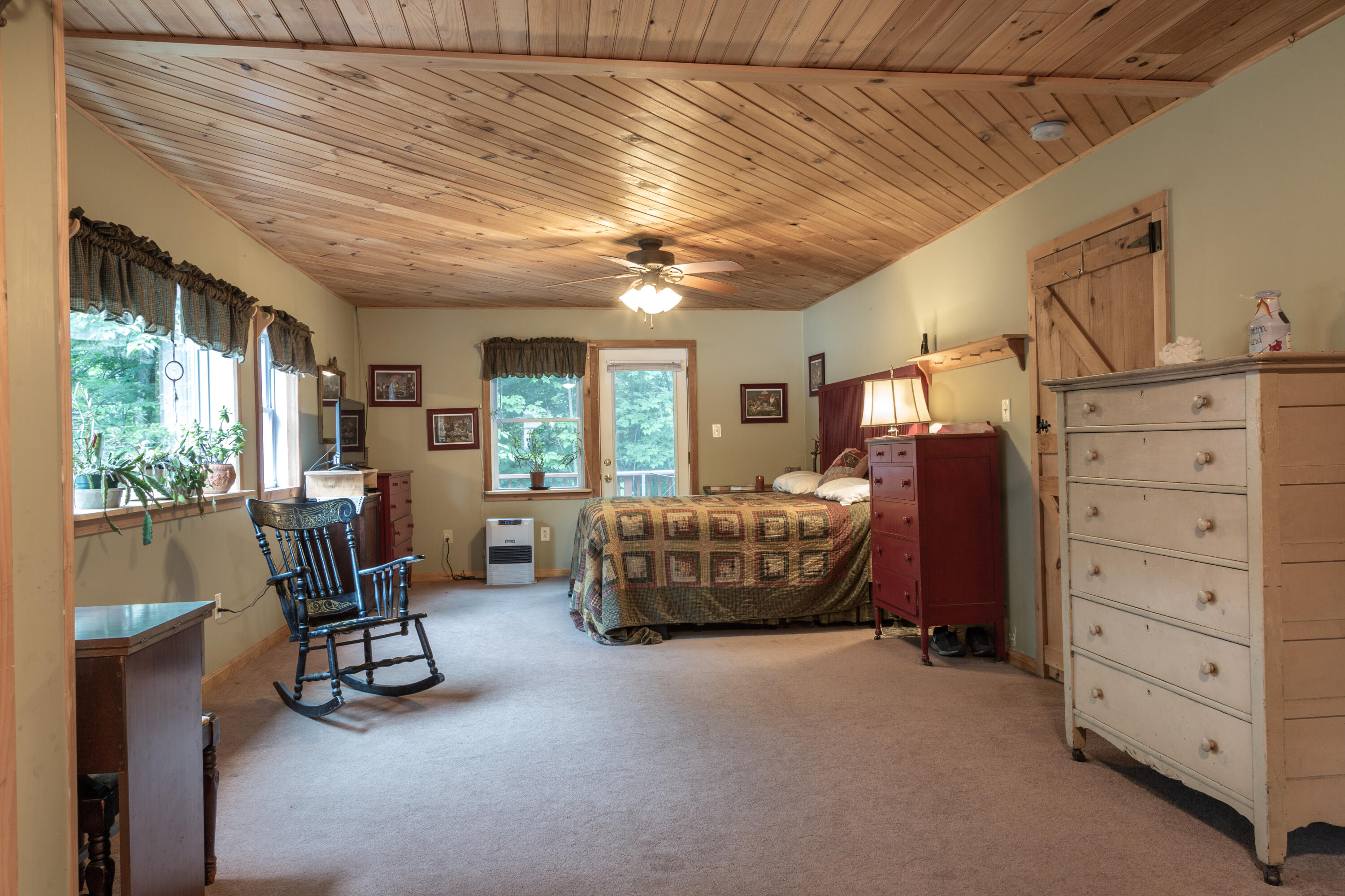 22 Moran Road Bridgton, ME 04009 - Photo 33 of 50 Large 2nd Floor Bedroom
