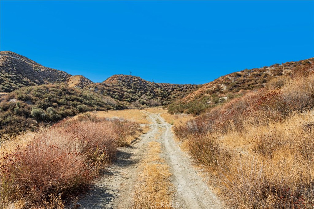 1 Warmuth Road Canyon Country, CA 91387 - Photo 22 of 34 a view of mountain view