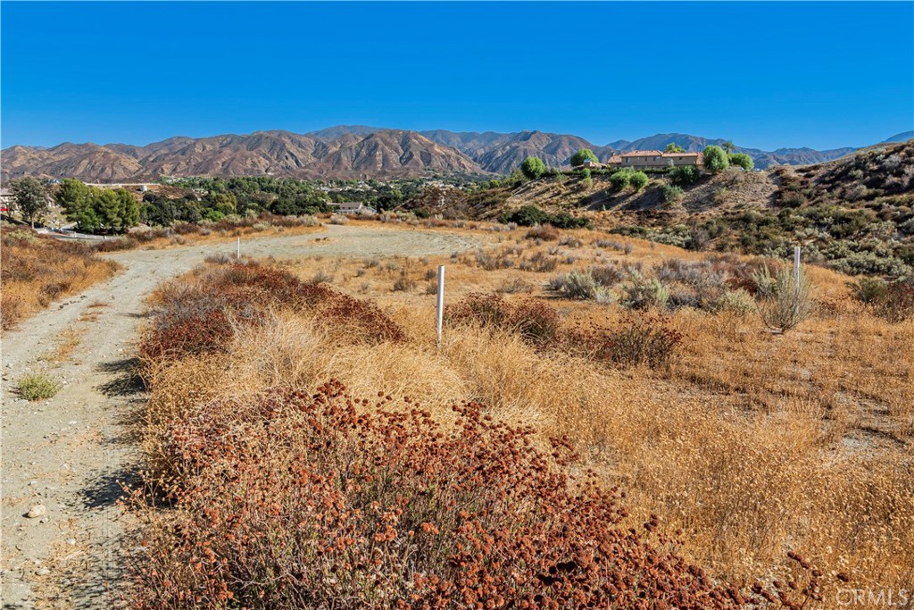 1 Warmuth Road Canyon Country, CA 91387 - Photo 27 of 34 a view of mountains and sunset