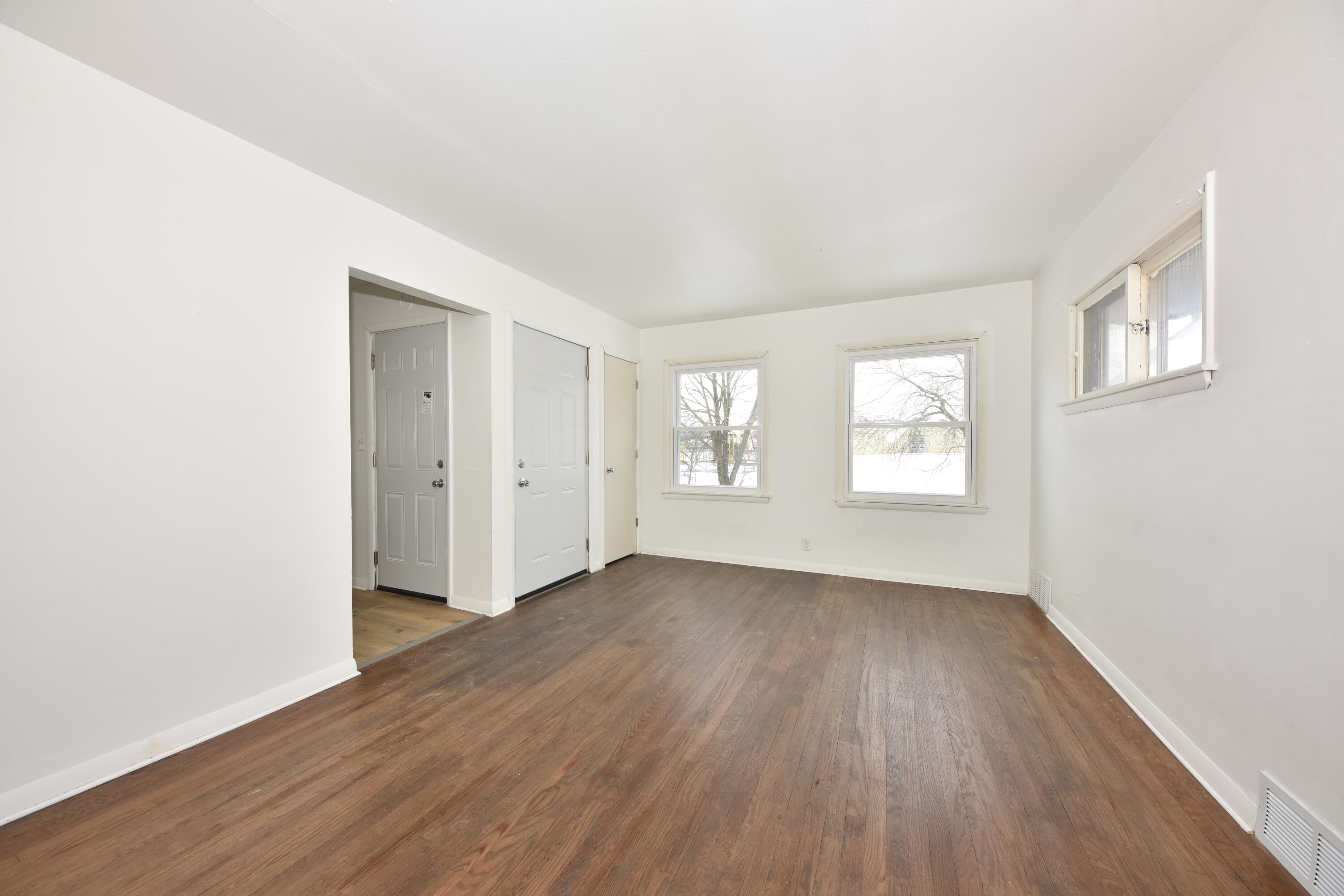 5754 North 65th Street Milwaukee, WI 53218 - Photo 16 of 26 EUP_2635