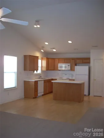 $1,895 | 144 Springwood Lane, Mooresville, NC 28117