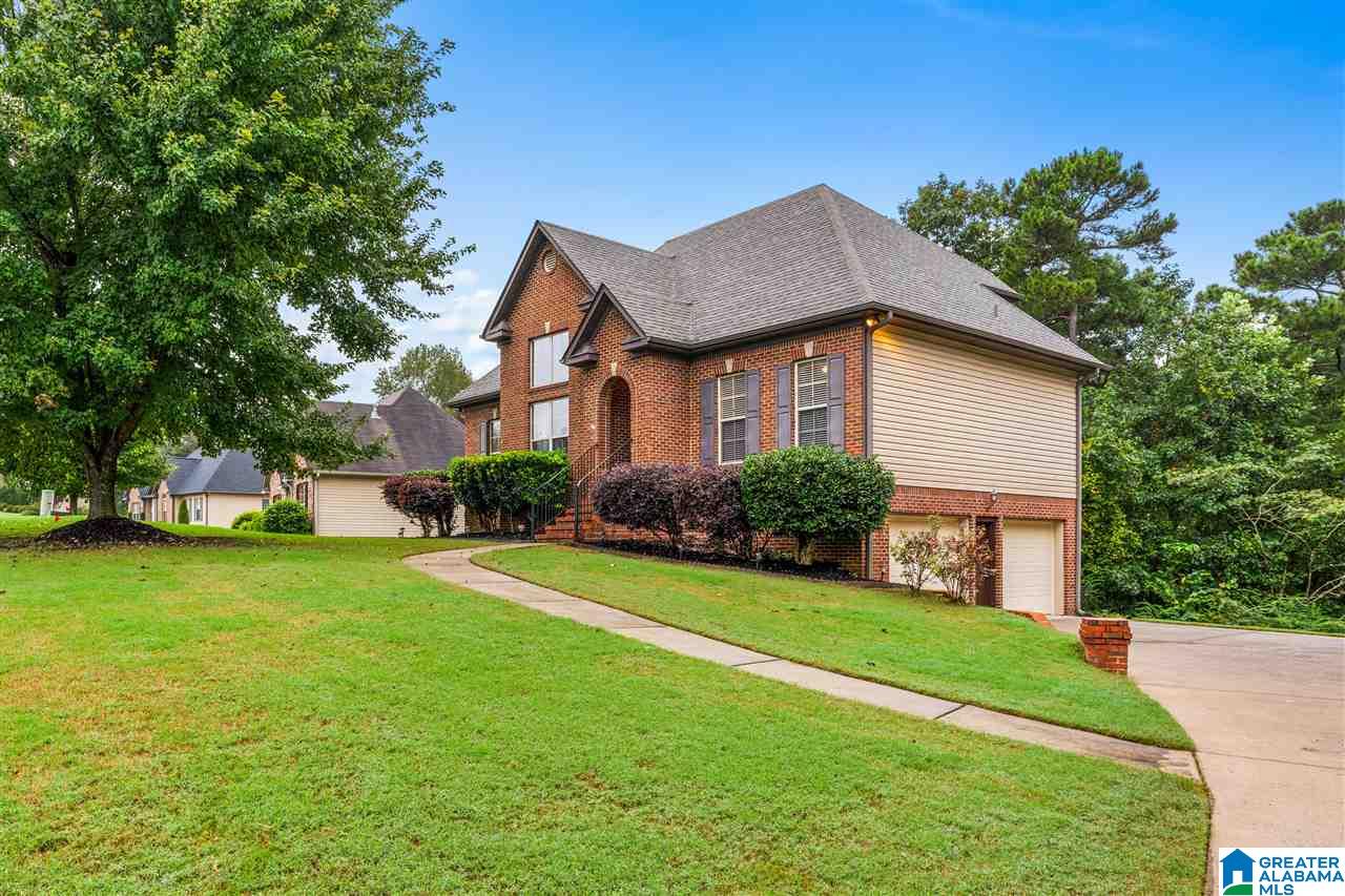 1010 Summit Ridge Way Odenville, AL 35120 - Photo 2 of 31