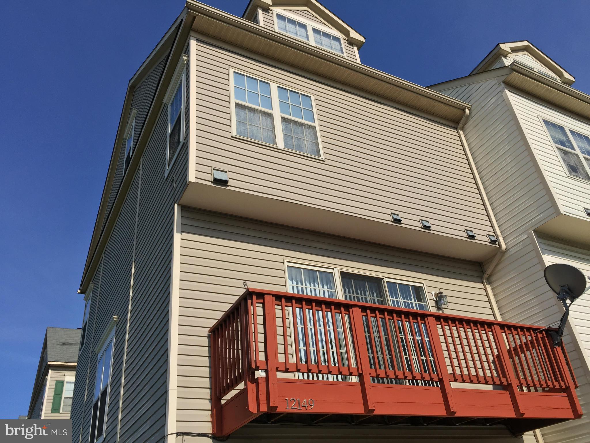 12149 Amber Ridge Circle Germantown, MD 20876 - Photo 28 of 30 newly painted deck