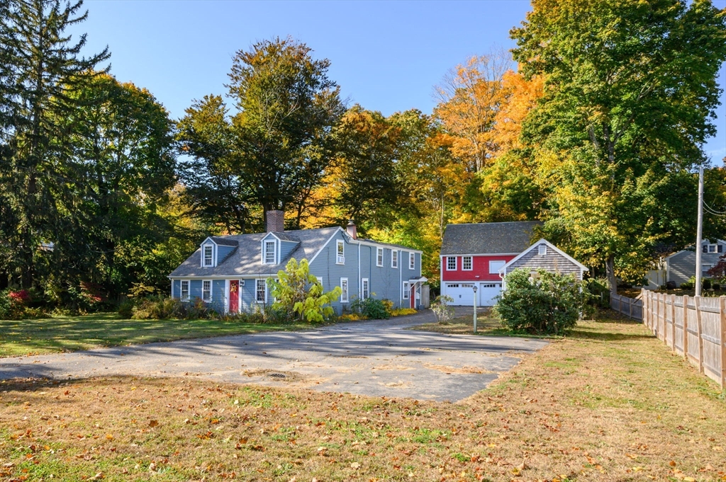 489 Main Street Hingham, MA 02043 - Photo 2 of 37